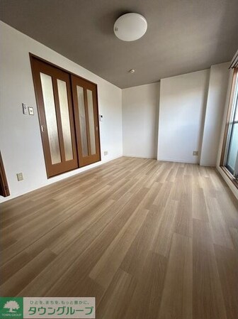 アベニュー野立の物件内観写真